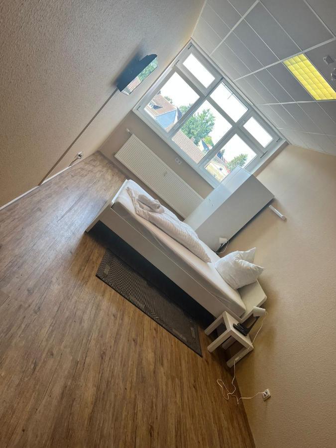 Zimmer In Ramstein Extérieur photo