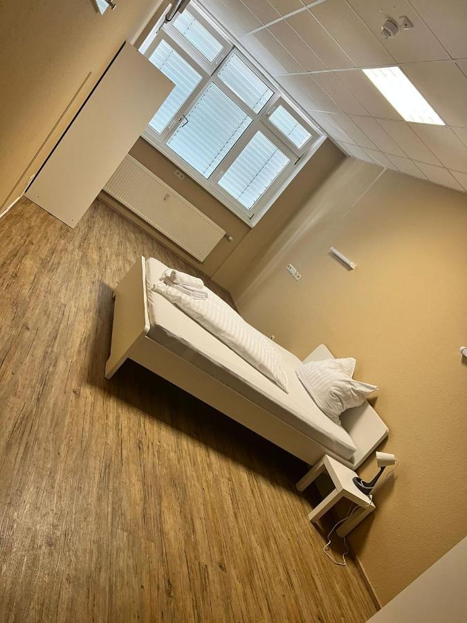 Zimmer In Ramstein Extérieur photo