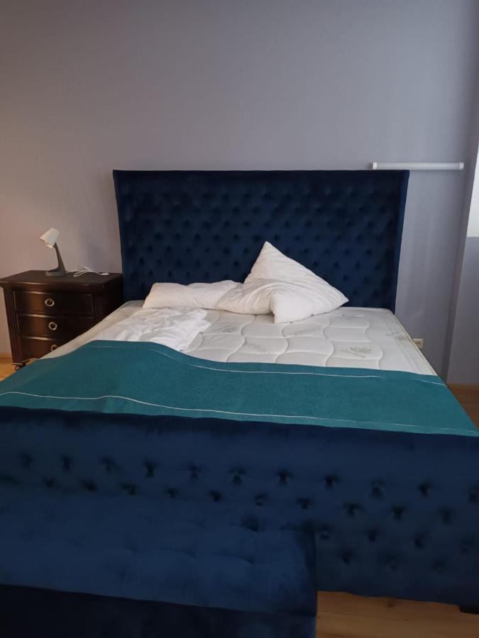 Zimmer In Ramstein Extérieur photo