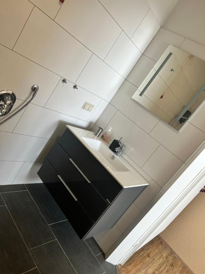 Zimmer In Ramstein Extérieur photo