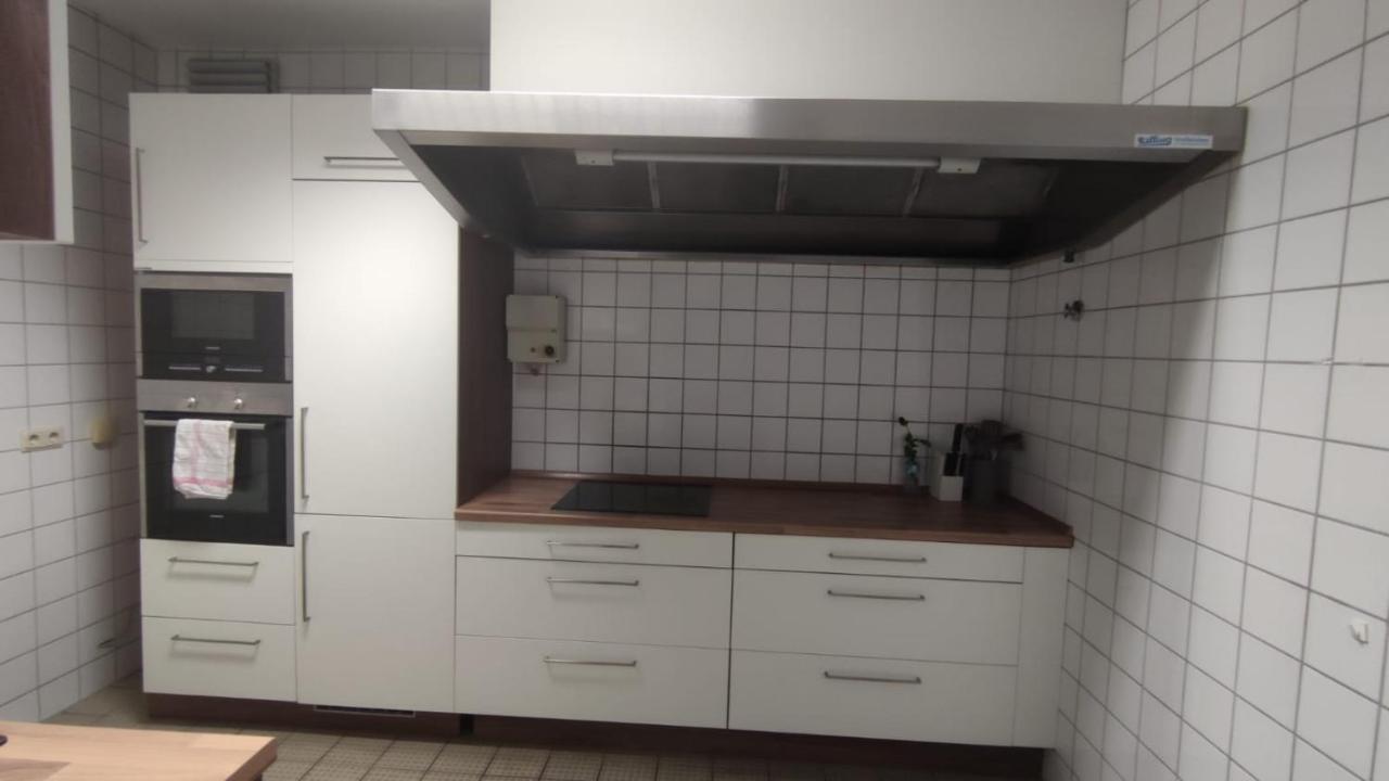 Zimmer In Ramstein Extérieur photo